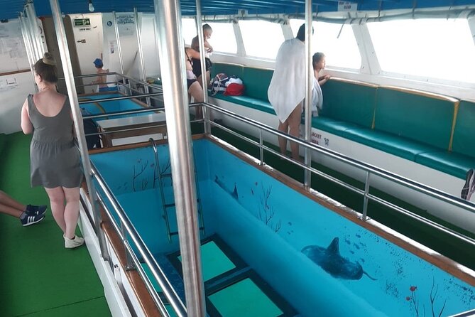 90-Minutes Glass Bottom Trip With Quick Dip - What the boat provides on board