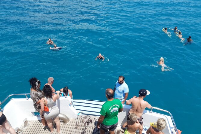 90-Minutes Glass Bottom Trip With Quick Dip - A good choice for families and short schedules