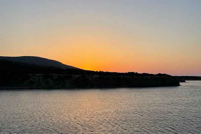 BLUE LAGOON BOAT TRIP | Waterslide | Music | Wine | - Music, drinks, fruit, and the boat itself
