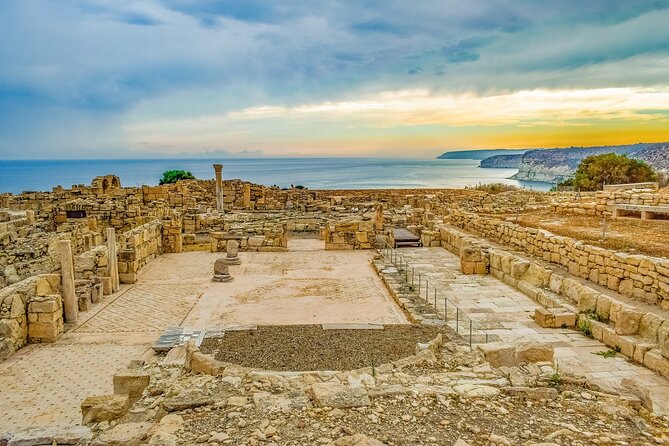 Full Day Tour in Paphos: Trip To The Past - Apollo Hylates and the old sanctuary at Palaepaphos