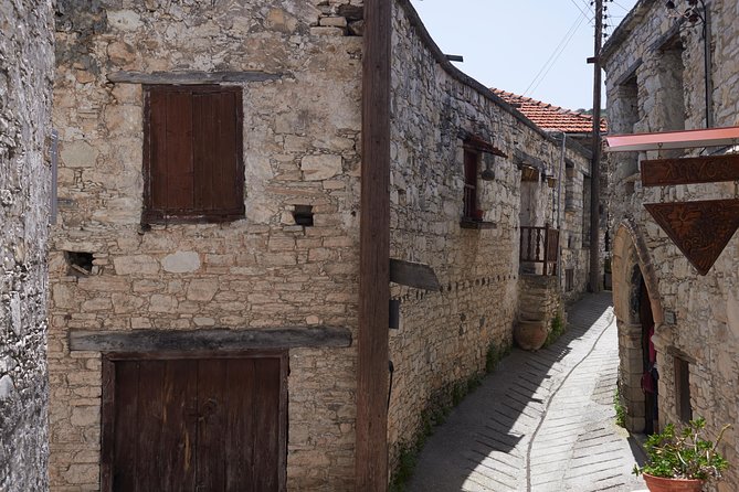 Kourion Ruins, Kolossi Castle and Winery Guided Visit from Paphos - Kolossi Castle adds a medieval change of pace