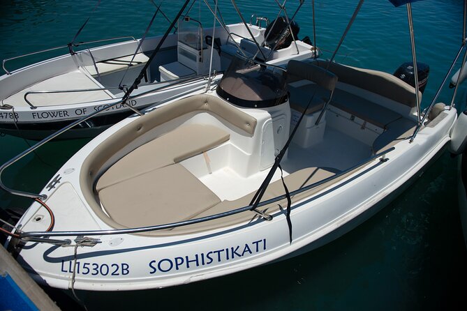 Luxury Eden 18 Private Self-drive boat hire to Blue Lagoon & more - Manolis Bay and its pale underwater floor