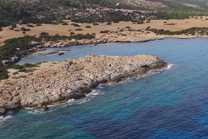 Luxury Eden 18 Private Self-drive boat hire to Blue Lagoon & more - Arnaoutis Beach and the western turning point