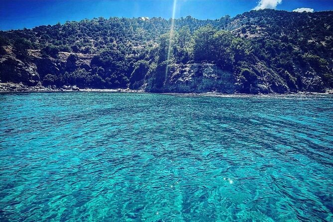 No Licence Private Self Drive Boat to Blue Lagoon +masks&snorkels - Who will enjoy this boat rental most