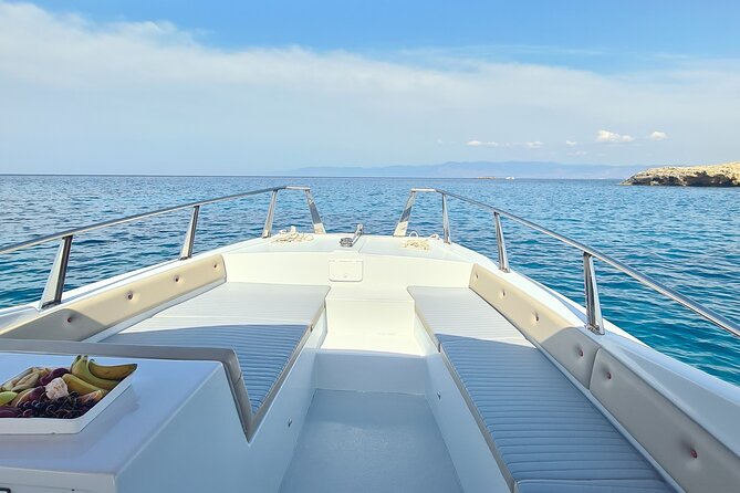 Private Charter to Blue lagoon -Amore Mio - Key points about the Amore Mio charter