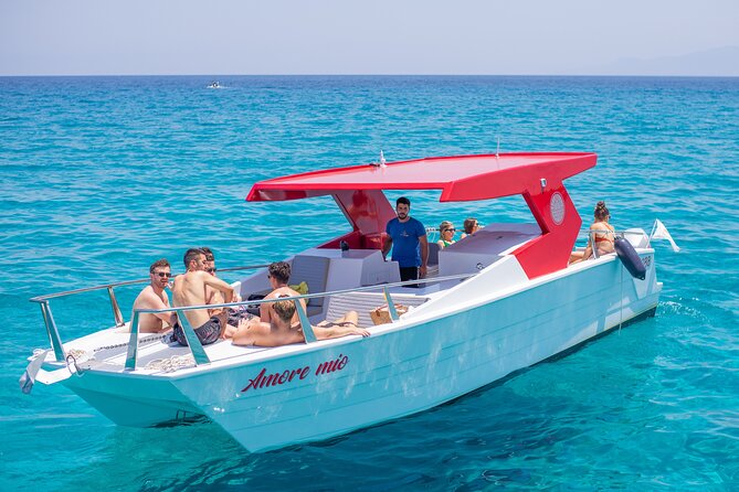 Private Charter to Blue lagoon -Amore Mio - The twin V6 engines and the ride itself