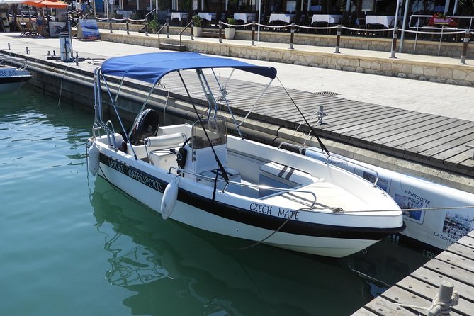 Self-drive Amathunta Private Speedboat to Blue Lagoon, Caves etc - Why a self-drive boat beats a fixed Blue Lagoon cruise